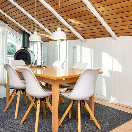 6 Person Holiday In Nyaraló Toftlund